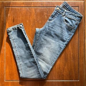 JENNIFER LOPEZ SKINNY JEANS